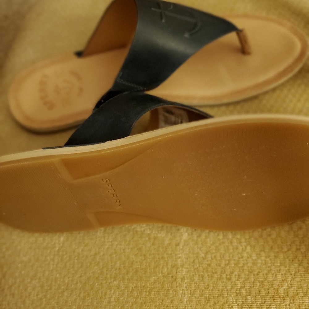 Shoes - Picture 5 of 5